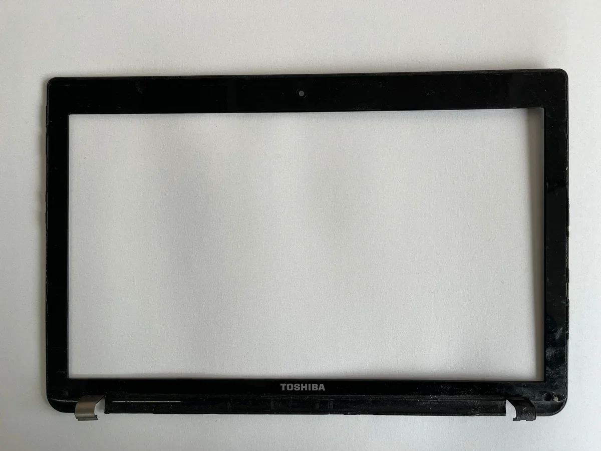 Toshiba Satellite P850 P855 Ekran Ön Çerçeve Bezel
